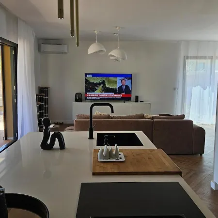 De Luxe Pour 4 Personnes A 100 Metres De La *