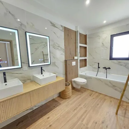 De Luxe Pour 4 Personnes A 100 Metres De La * Santa-Lucia-di-Moriani