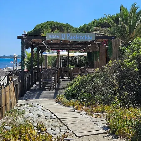Villa De Luxe Pour 4 Personnes A 100 Metres De La *